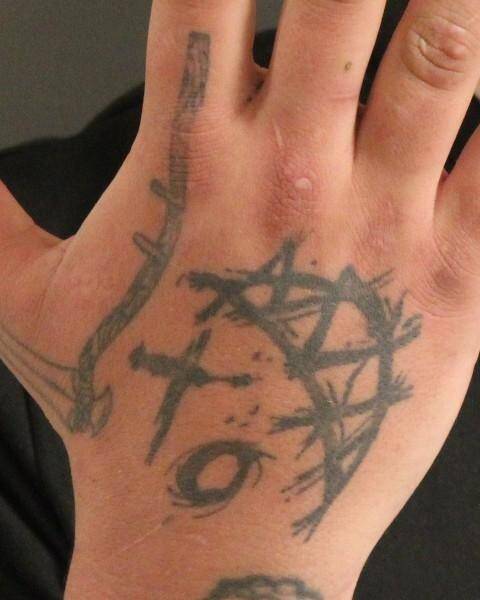 hand-tattoos